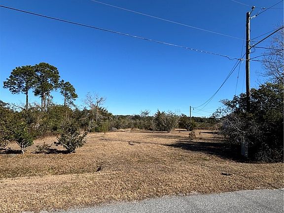 2nd image of 128 Dufour Rd