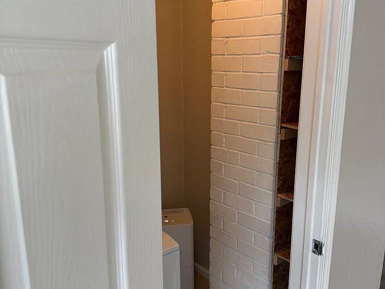 1544 Olympic Ave — Photo 15