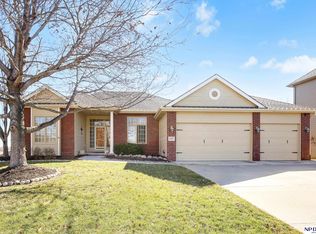 20185 George B Lake Pkwy, Omaha, NE 68114
