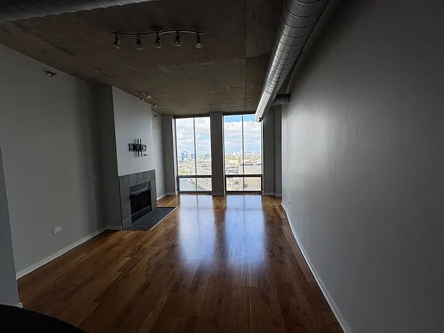 700 N Larrabee St #1902 — Photo 7