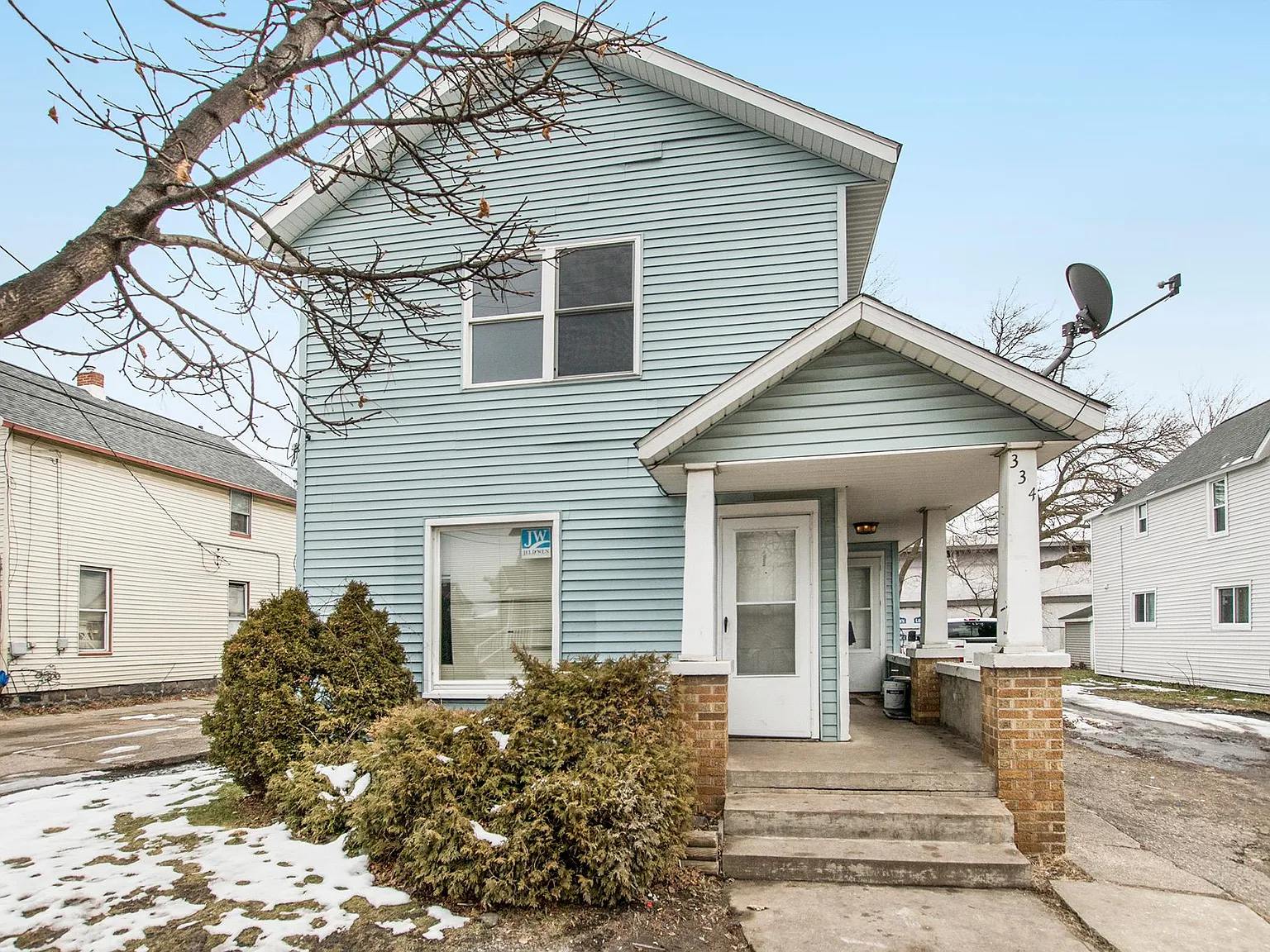 334 Indiana Ave SW — Photo 1