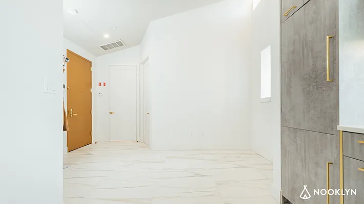 Rented by Nooklyn NYC LLC | media 10