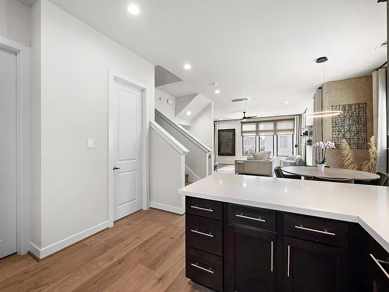 4508 Trevor Park Ln — Photo 19