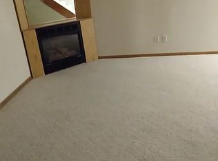 819 N Hawthorne Dr #819, Appleton, WI 54915