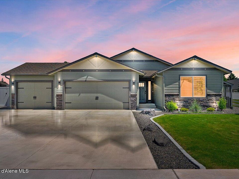 1st image of 10456 N Murcia Ln