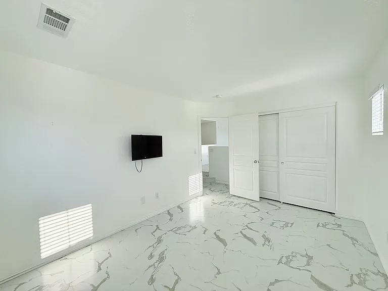 2023 San Antonio Ct — Photo 25