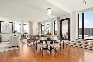 Sold by Dolly Lenz Real Estate LLC