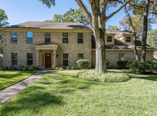 13931 Cedar Point Dr, Houston, TX 77070