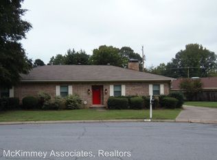 1318 Huntsmoor Rd, Sherwood, AR 72120