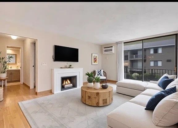 Large Living Room with sliders to terrace