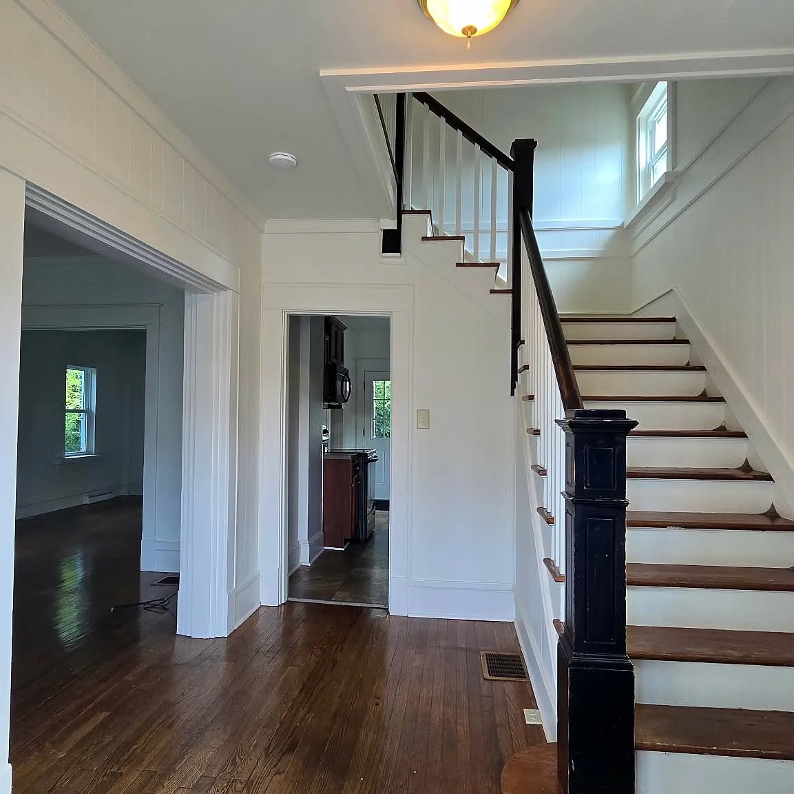 3 bed, 1480 sqft, $1,800 — Photo 3