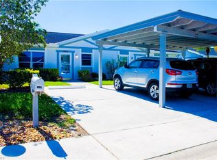 6805 Bogey Dr, Fort Myers, FL 33919