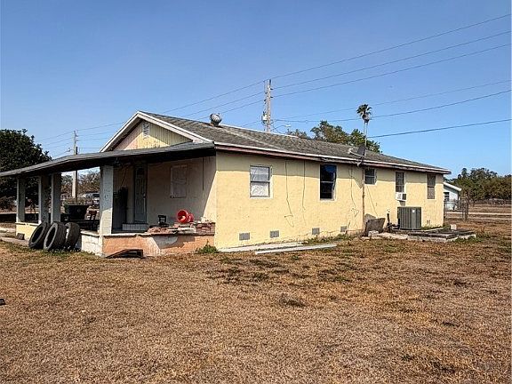 3rd image of 1274 Hookers Point Rd