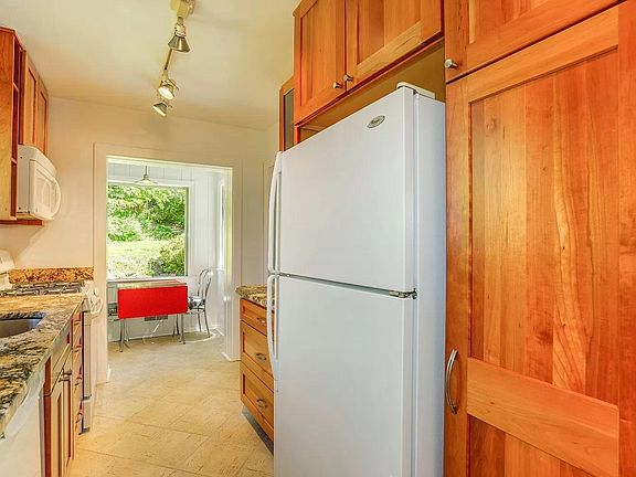 5th image of 3317 Glenway Dr