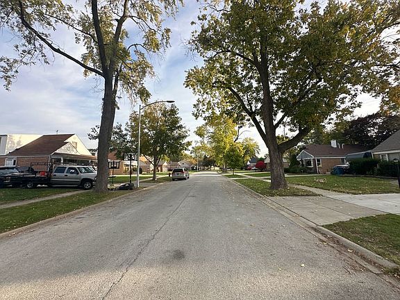5th image of 4101 Wainwright Pl
