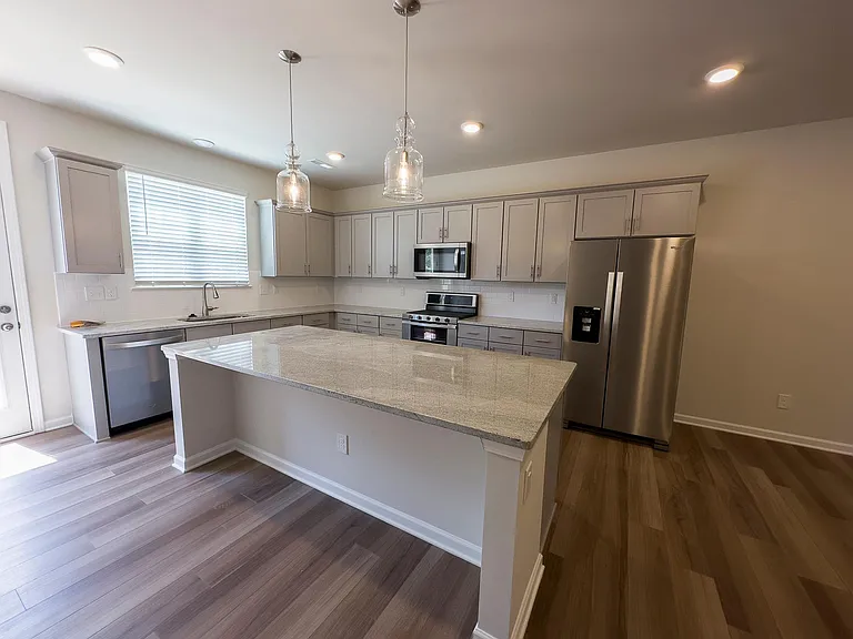 15013 Camus Ct #29 — Photo 7
