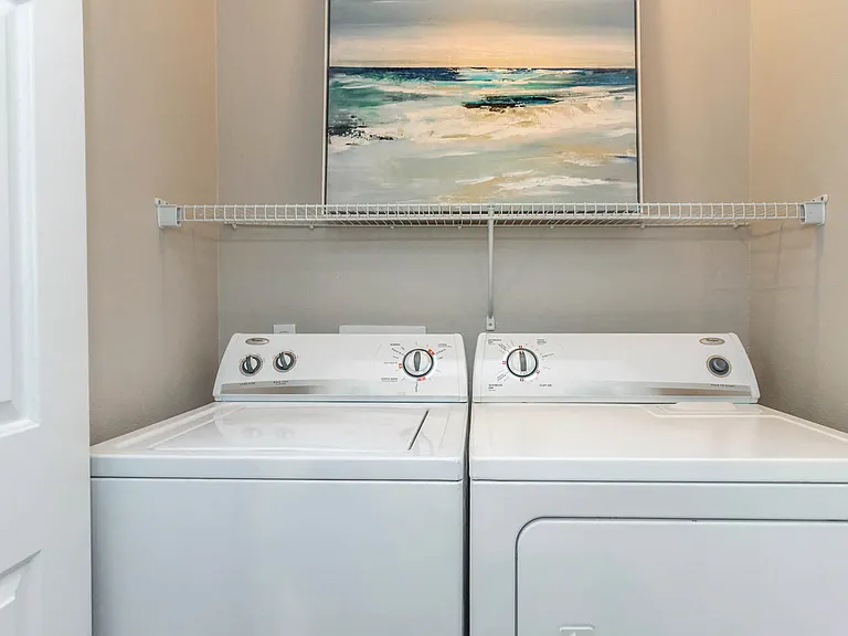 2c2 1140 SQFT 2 Bed 2 Bath