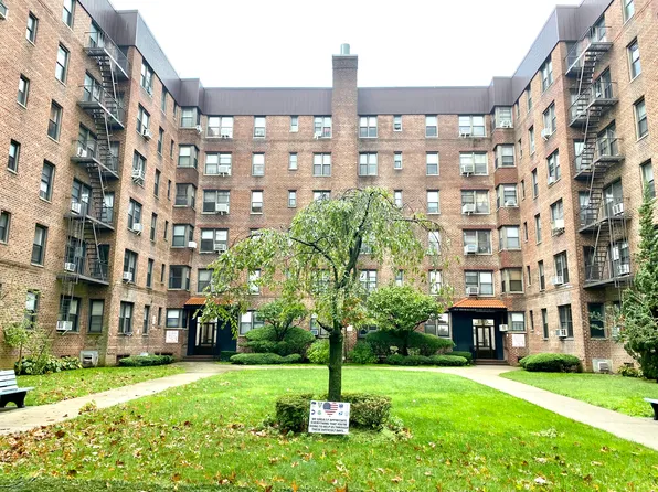 2240 Burnett Street image 1 of 17