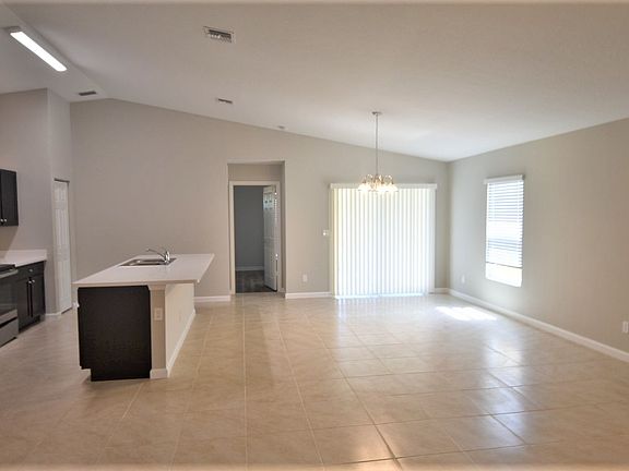5th image of 1873 SW Cameo Blvd