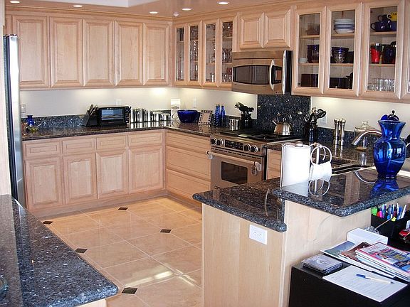 Fully Updated Kitchen