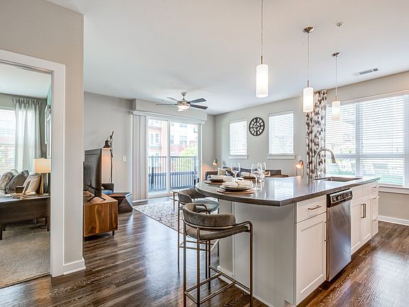2nd image of 2630 South Blvd #415