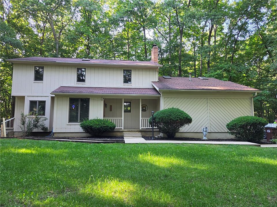 1st image of 678 Winding Ridge Ln