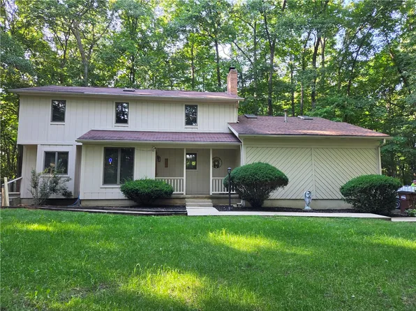 678 Winding Ridge Ln, Sidney, OH 45365