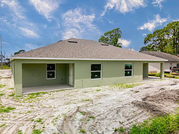 3rd image of 1167 Schumann Drive