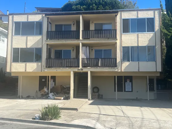 25684 Spring Dr APT D, Hayward, CA 94542