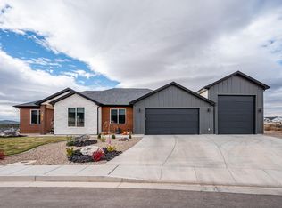 2180 S Bluff Dr, Cedar City, UT 84720