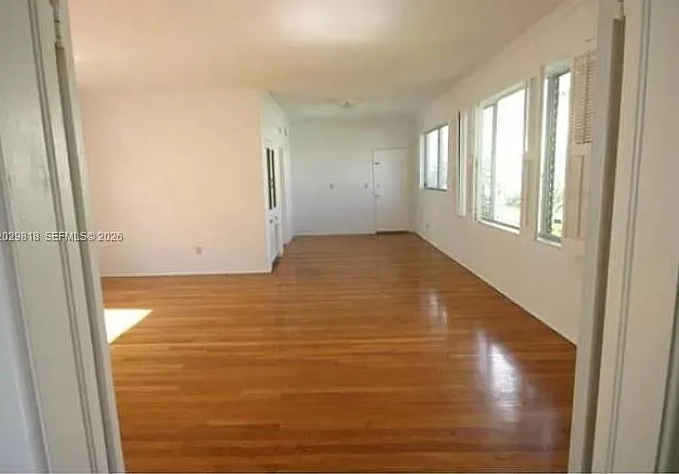 3921 N Meridian Ave #3C — Photo 3