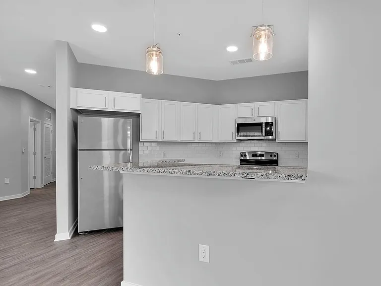 Saddle Brook Landings — Photo 39