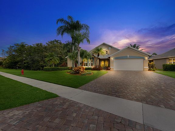 3rd image of 3874 Woods Walk Boulevard