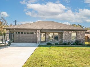 64 Grand Stand Dr, Austin, AR 72007