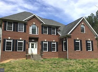 7320 Poorhouse Rd, La Plata, MD 20646