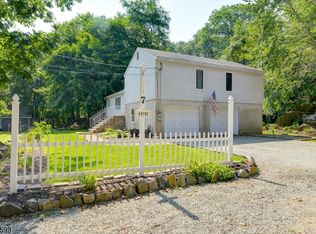 7 Guide Pl, Haskell, NJ 07420