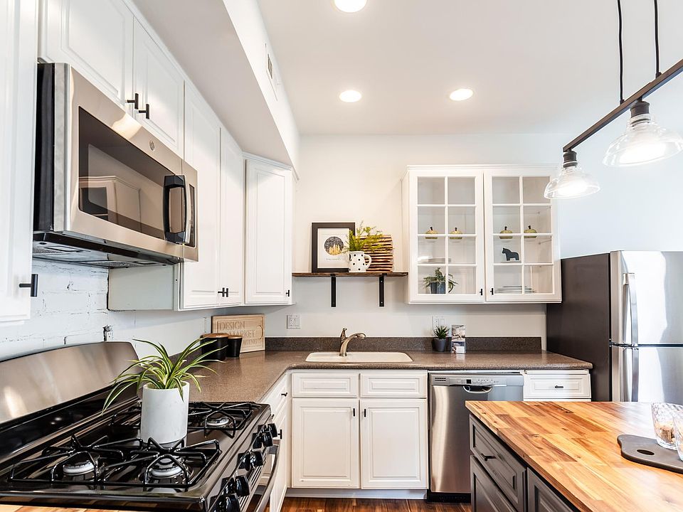 1st image of 3607 Morris Pl #B