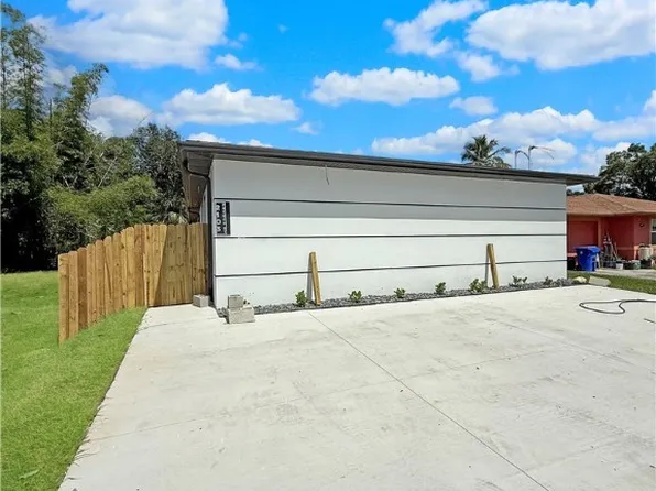 2103 French St, Fort Myers, FL 33916