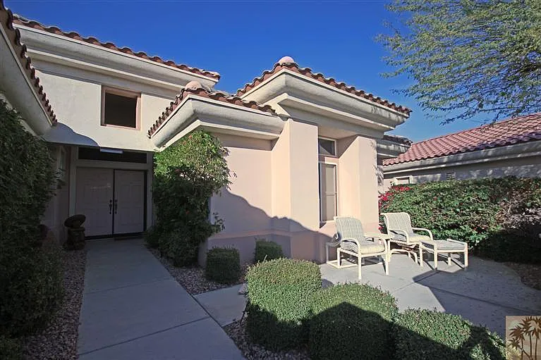 2 bed, 1836 sqft, $2,900 — Photo 3