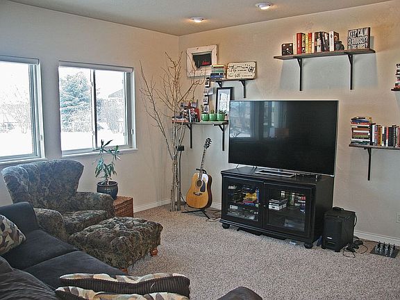 5th image of 1352 Kelly Island Ct