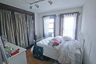 Rented by Jonis Realty