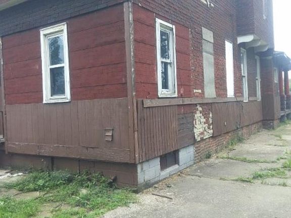 4th image of 2608 Vega Ave