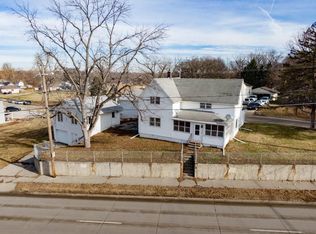 2137 Indianola Ave, Des Moines, IA 50315