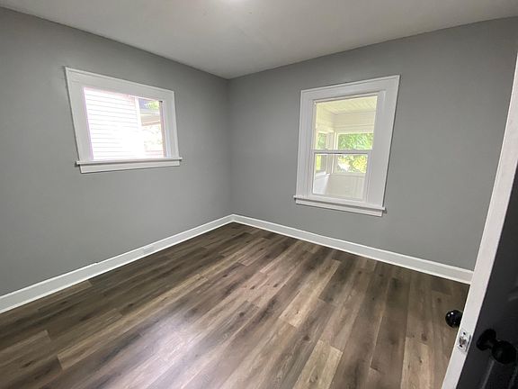 5th image of 2518 Highland Pl