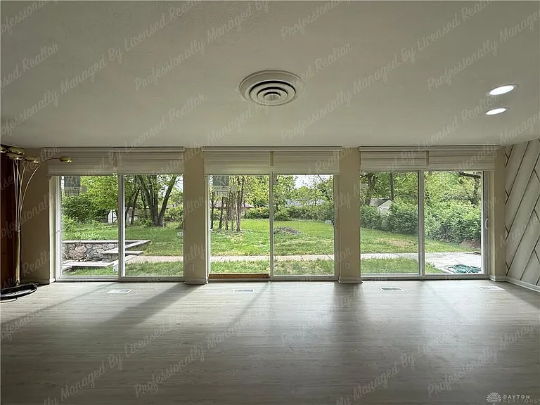 3776 Dorset Dr — Photo 11