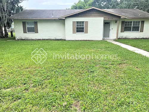 6115 Donegal E Photo 1