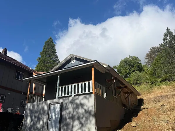 5805 Castle Ave, Dunsmuir, CA 96025
