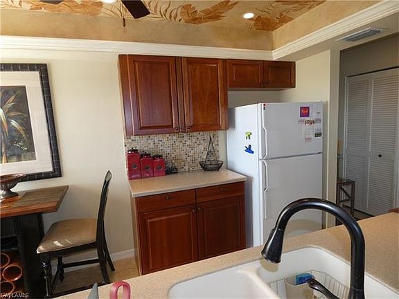 3rd image of 4411 Bay Beach Ln APT 764