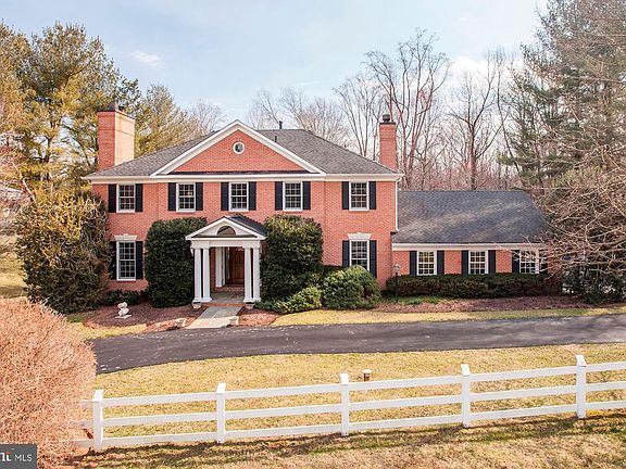 3rd image of 12029 Wetherfield Ln