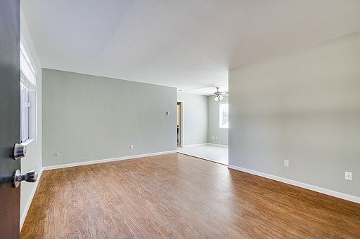 2nd image of 4026 Arizona St APT 04